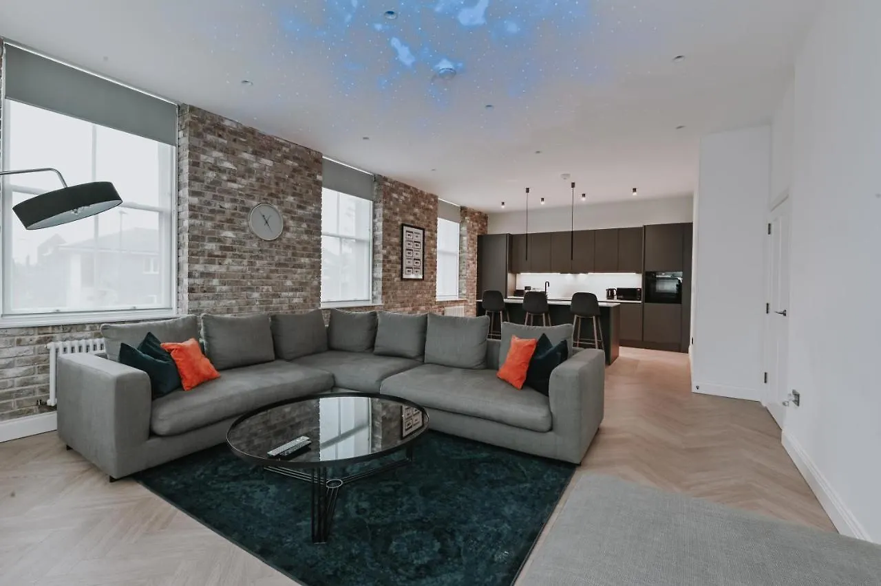 Khayat Homes - Kings Cottage - Three Bed London