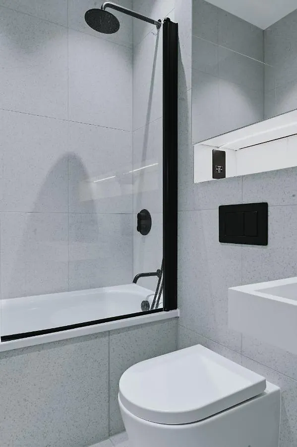 Khayat Homes - Kings Cottage - Three Bed London Apartment