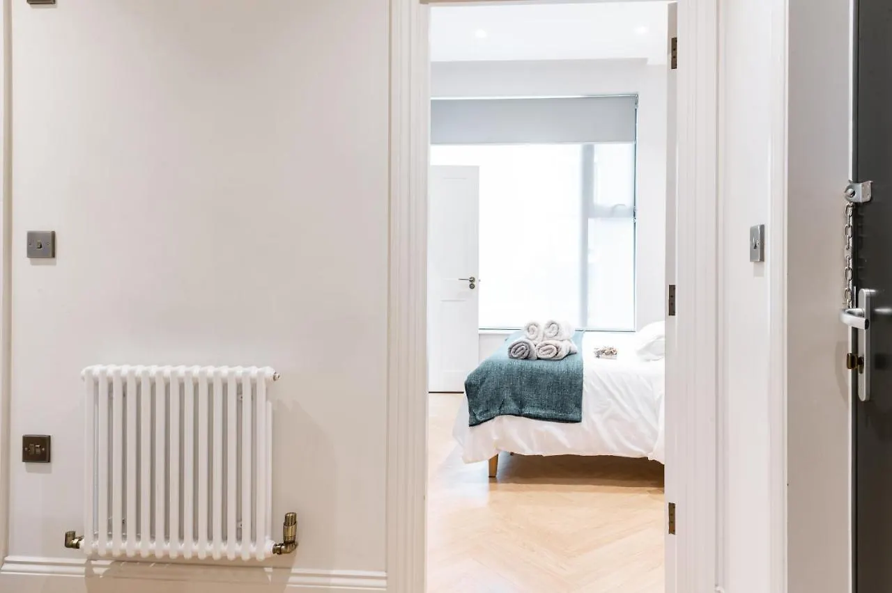 Khayat Homes - Kings Cottage - Three Bed London