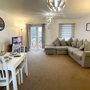  Apartment Cosy One Bedroom Flat In